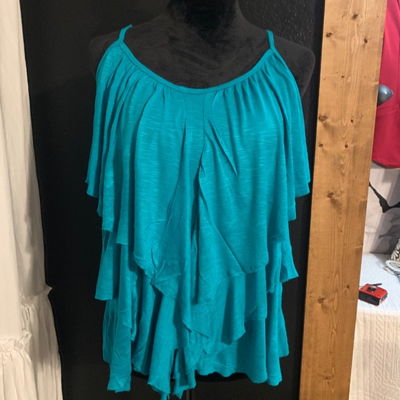 blue (teal) summer blouse tank top from The Buckle size large - Picture 2 of 4